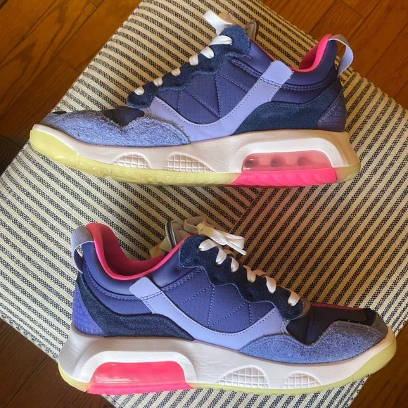 Luka Doncic x Jordan MA2, M Size 9.5 - Picture 2 of 8